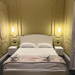 Four Luxury 3* パレルモ