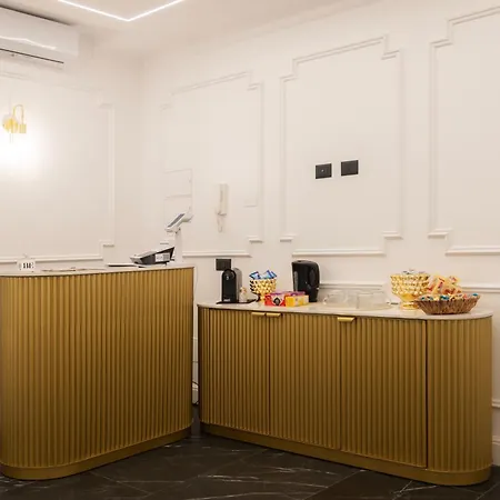 Four Luxury