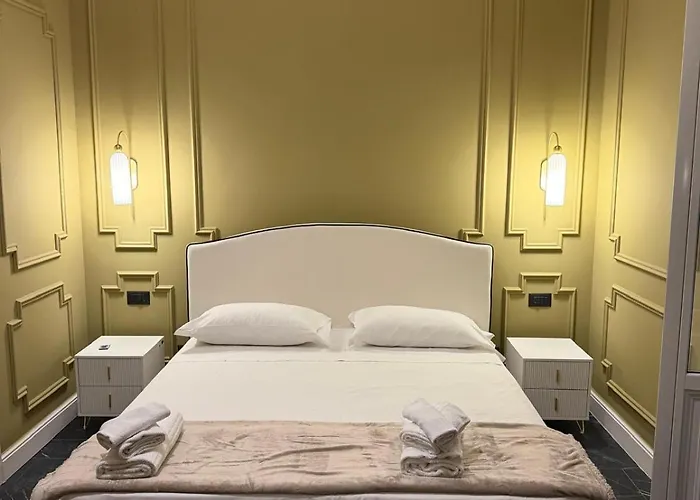 Four Luxury 3* 팔레르모