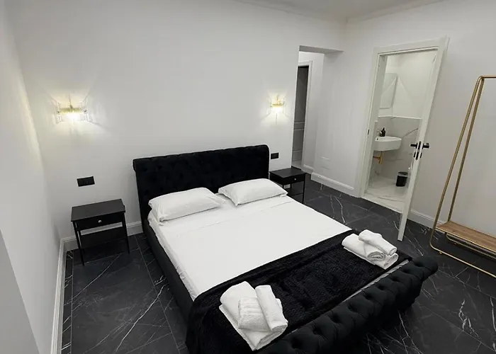 Four Luxury 3* 팔레르모